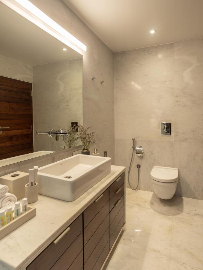 Lohonostays Maharajah House 카르자트 외부 사진